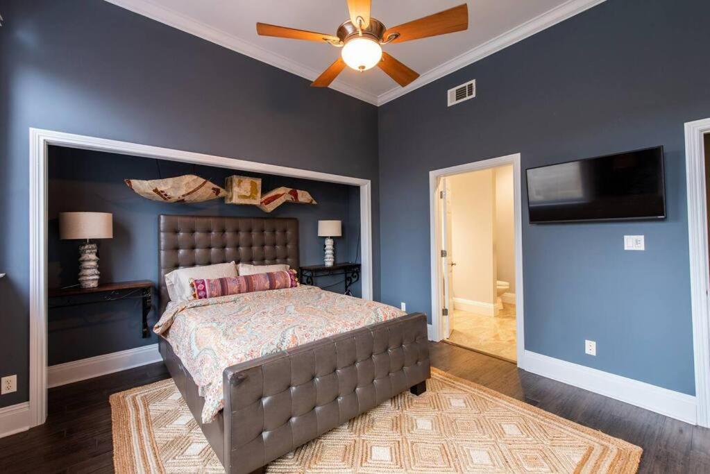 Downtown Sophistication/ Two Bedroom / Two Bath Louisville Buitenkant foto