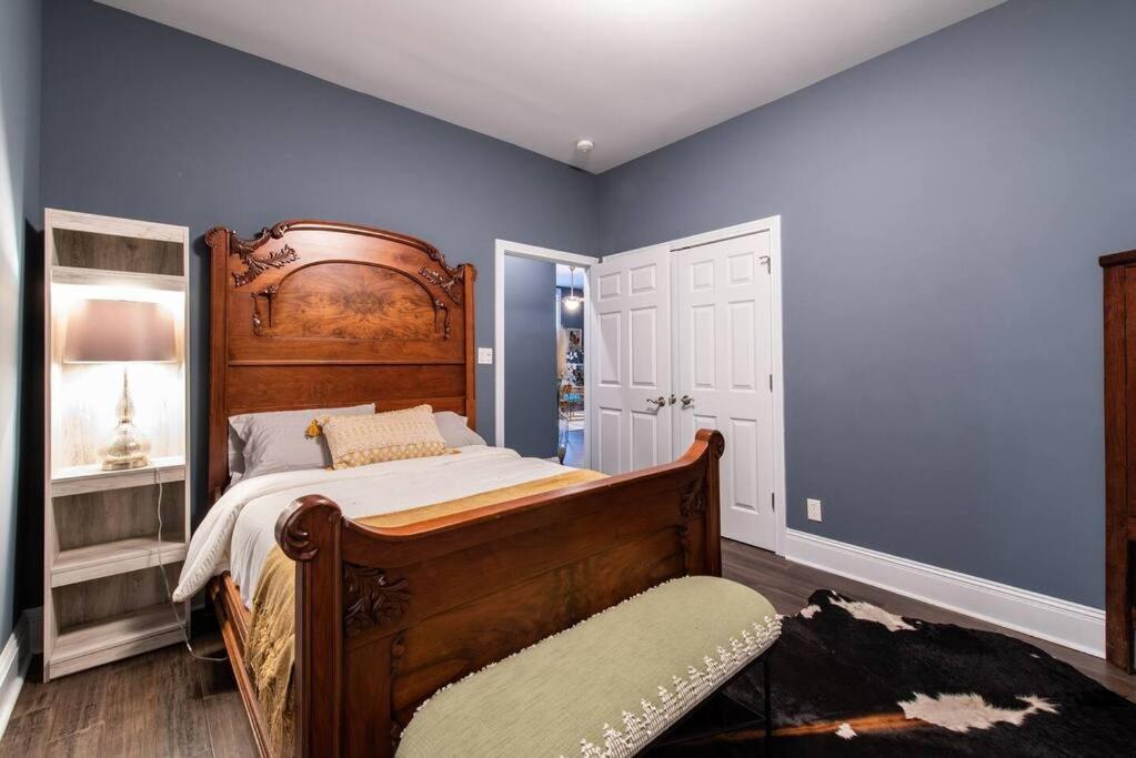 Downtown Sophistication/ Two Bedroom / Two Bath Louisville Buitenkant foto